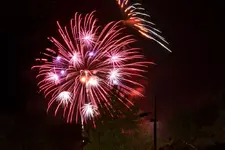 fireworks008sm.webp