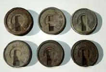 fuzes_Bormann_CS_5.25-and-5.5-seconds_topview_B&S_photobyEmike_DSCN0825.webp