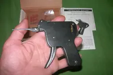 LOCK PICKER 003.webp