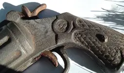 gun 006.webp