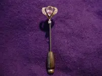 brooch 003.webp