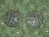 Snake Buttons-s.webp