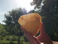 More Citrine and topaz for Tnet 023.webp