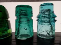 insulators.webp