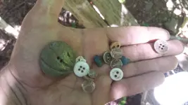 buttonsNBeads.webp
