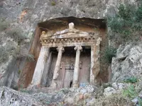 dalyan-caunos-ancient-rock-tombs.webp