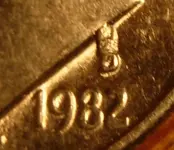 1982-D Dime chip.webp