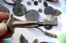 finds 006-001.webp
