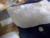 White crystaline Quartz rock 015.JPG