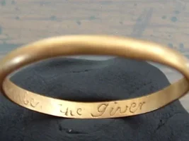 Gold posy ring from early site
