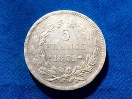 A Coin Spill for the Ages: Spanish Silvers, Large Cents, and a massive Old Silver!