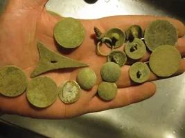 1600s Narragansett Indian  brass kettle indian point*coppers*reale*eagle buttons