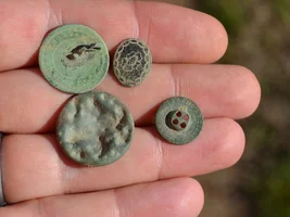What a day...some unique finds including 1600s to civil war (confederate brass!)