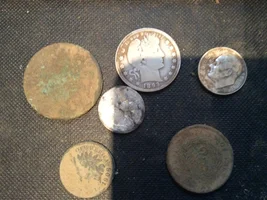 AWESOME button, reale, relics, coins.......
