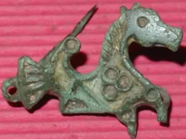 Day 1 - Hill Top Field.....AMAZING ROMAN SEA MONSTER!!!!! - UPDATE