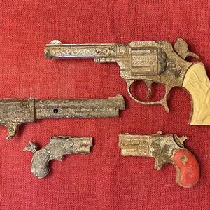 Cap guns