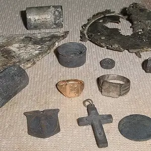 MAY 25TH - SLIM PICKENS  - BUT I GOT A GOLD - CAPE COD WATER FINDS (NICKEL IS A BUFFALO)