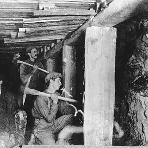 Hidden treasure Mine Breasting 1905