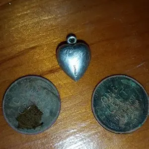 Silver Heart with Wheats reverse
January 2015