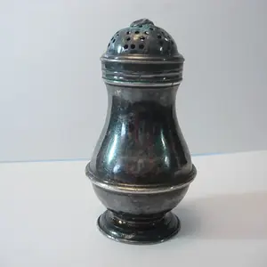 1718 Britannia Silver Pepper Caster