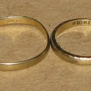 3-22-13 14K & 12K rings found on the first day of detecting a drain lake.