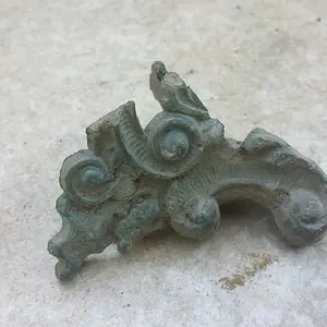 20150606 181455  Grey House Notable find  Scrolled Leg