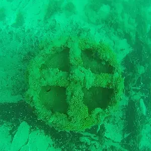 in sand mid bay 12M