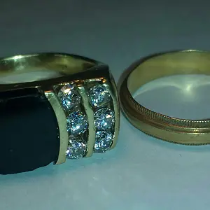 20150823 10k and 14k gold rings found in Livingston Park with the F75.