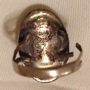 Media 'Silver ring' in album 'Finds'