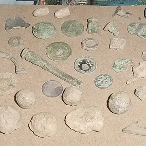 NOV.4TH FARM FIELD HUNT - 1/2 DIME, MUSKETBALLS, FEW PERIOD BUTTONS, BALLISTER SEAL HANDLE, LEAD BAIL SEAL = THE BEST OF IT