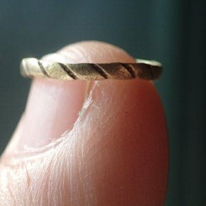 Tiny gold ring