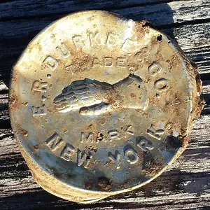 20160306 E.R. Durkee salad dressing aluminum cap made between 1900-1929. Found in Madison with the F75.