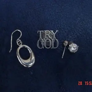 Tiffany pin