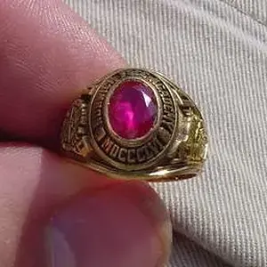 10K CLASS RING - SALTWATER (CT)