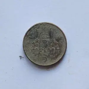 saturday 15/10/16

condition = good
5p 2007 (clad)