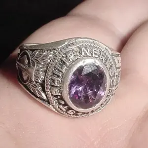 CLASS RING - CLASS OF 2018
SILVER MARKED 925