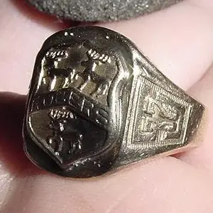 1932 CLASS RING