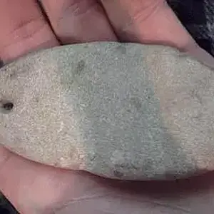 320
