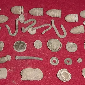 FINDS FROM A GROUP HUNT AT A SOUTHERN PLANTATION THAT HAD SEEN MILITARY ACTION DURING THE CW