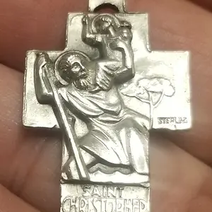 Media 'Sterling St. Christopher Medalion' in album 'Finds of 2025'