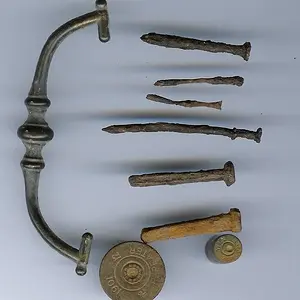 Nails - Square nails and other relics