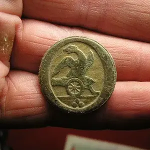 Early 1800's U.S. Artillery Eagle w/ Cannon - This button came from a very productive field that also saw several Spanish Silvers and many military bu