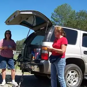 Bama huntin' buddies..Lisa & Terri
