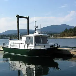 30' Alwest - My home away from home.
An aluminum boat built in the early 70's by Alloy Manf. in Montreal.
Powered by single Volvo 7.4 Litre (GM 454) a