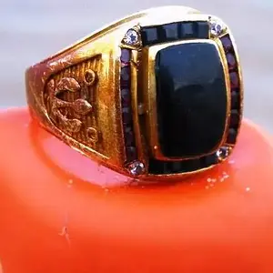gangsta ring!