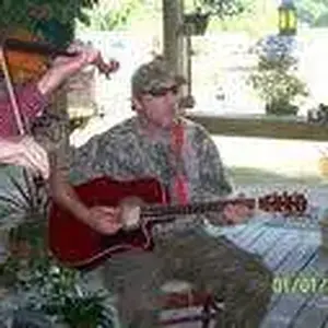 Shanegalang Pickin' At La Bayou Hunt - What a great time I had last year at this hunt! Met many of the wonderful members here and got to play some goo