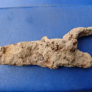 This is the view of the before the cleanup of the flintlock piece.  Never throw thoses odd shapes away until you clean them.  This turned out to be wh