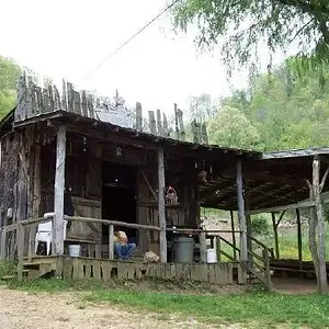 Sapphire mine