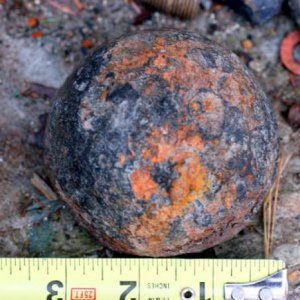 'Saker' cannonball fragment - I found the bigger half !