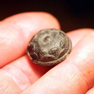 Colonial Lead Nipple button - 1600s